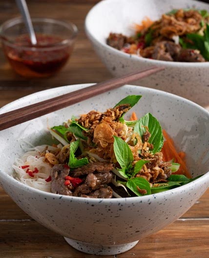Lemongrass Beef Noodle Salad