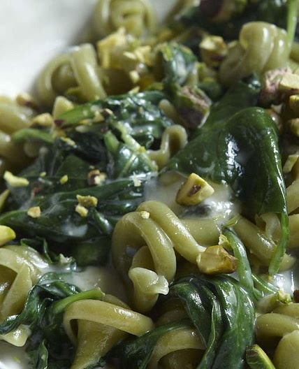 Green Pasta with Blue Cheese