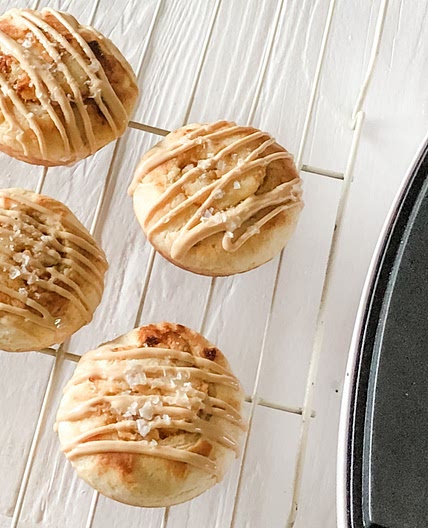 Pie maker Caramilk scrolls recipe