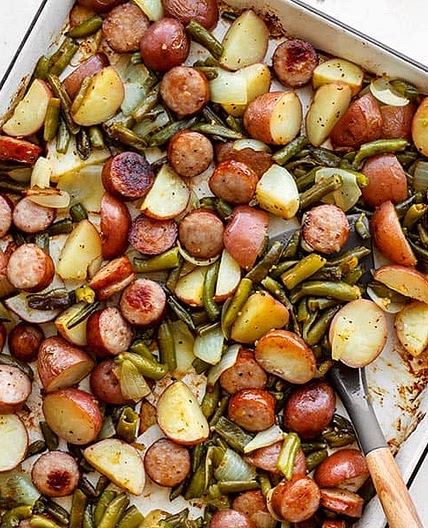 Sheet Pan Kielbasa Potatoes and Green Beans