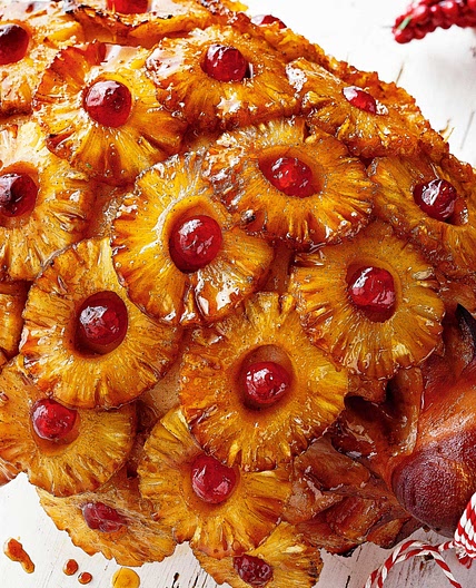 Pineapple maple-glazed ham