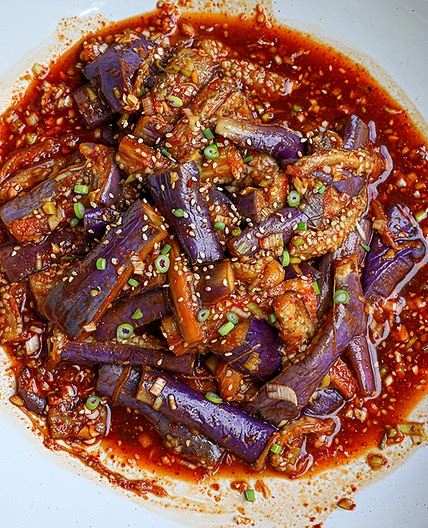Korean Spicy Garlic Eggplant