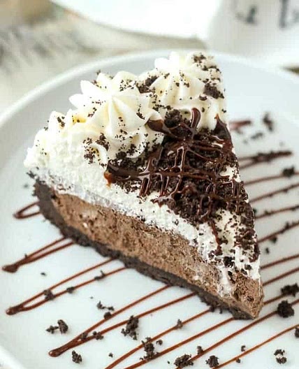 Marshmallow chocolate pie