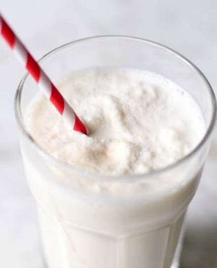 Hazelnut milkshake 2/2
