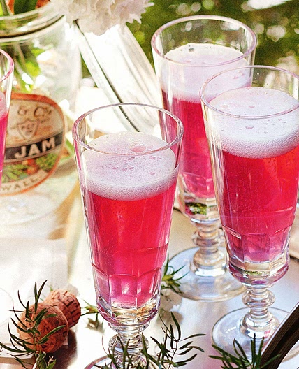 Rhubarb spritz