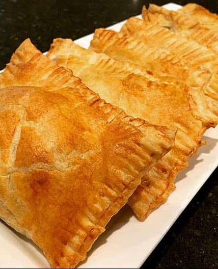 Savoury pasties 
