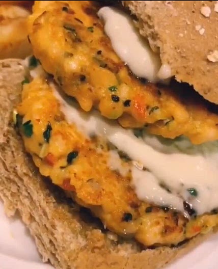 Fragrant Thai burgers