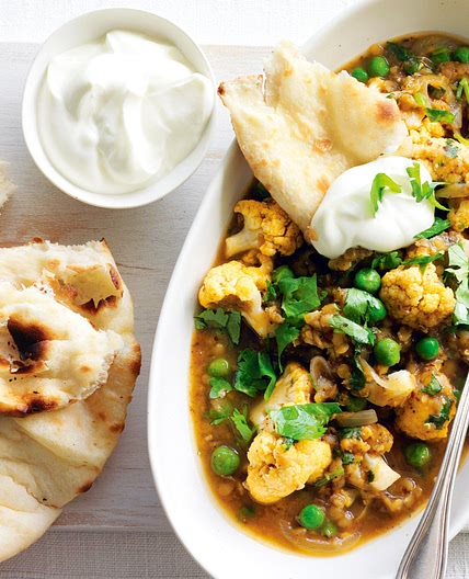 Lentil and cauliflower dahl