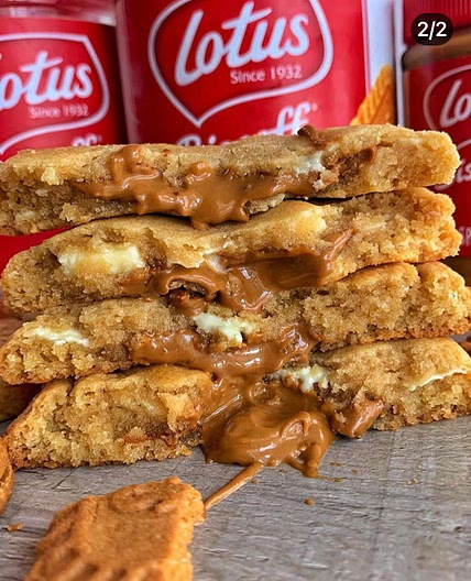Lotus biscoff stuffed cookies 