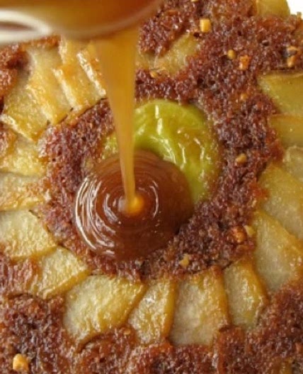Apple Upside-Down Cake