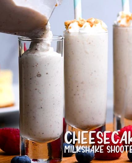 Mini Cheesecake Milkshake Shooters