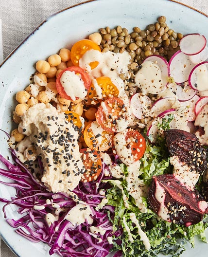 Beetroot, chickpea and hummus Buddha Bowls