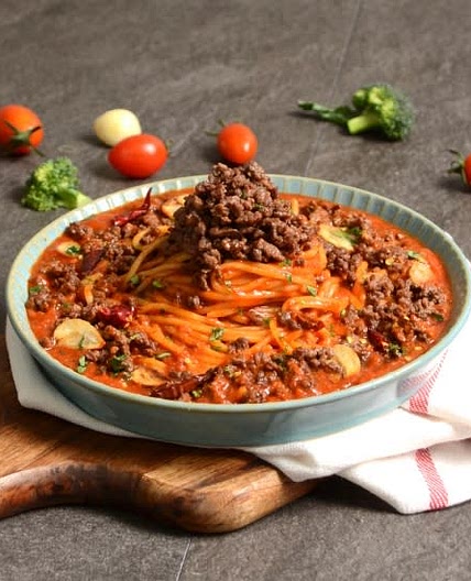 고기듬뿍 토마토 파스타