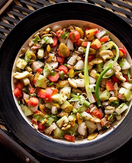 Veggies and Nut Salad 