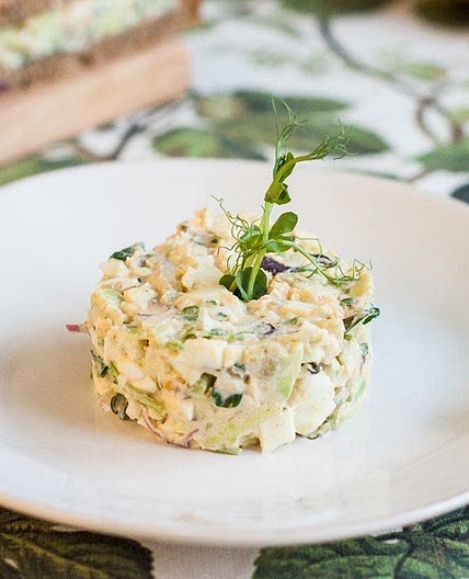 Egg & avocado salad 