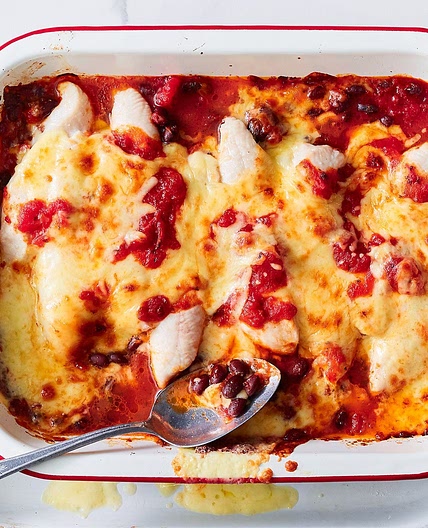 4-ingredient cheesy baked Mexican chicken