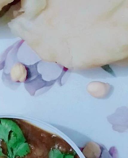 छोले भटूरे (chole bhature recipe in Hindi)