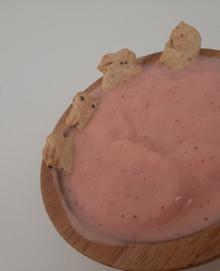Simple fruit smoothie bowl (allergen friendly recipe)