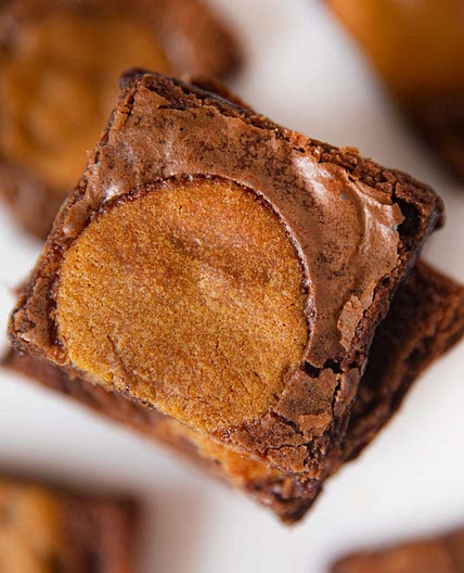 Domino's Marbled Cookie Brownie (Copycat)