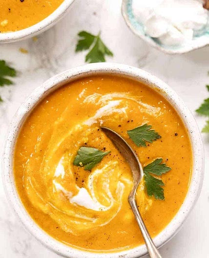 Ginger & Turmeric Carrot Soup