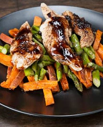 Balsamic Chicken and Veggies Meal Prep for 4 servings