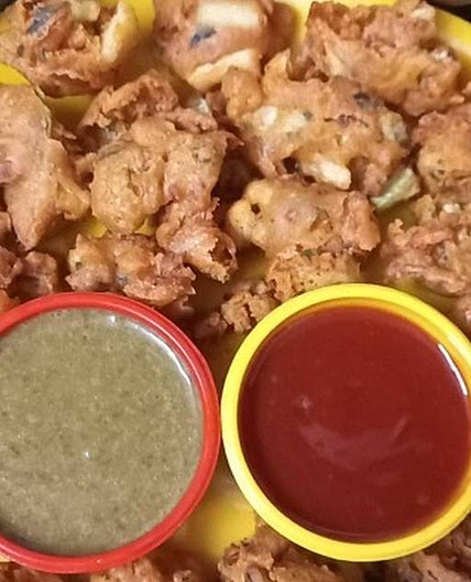 मिक्स वेज पकौड़े (Mix veg pakode recipe in Hindi)