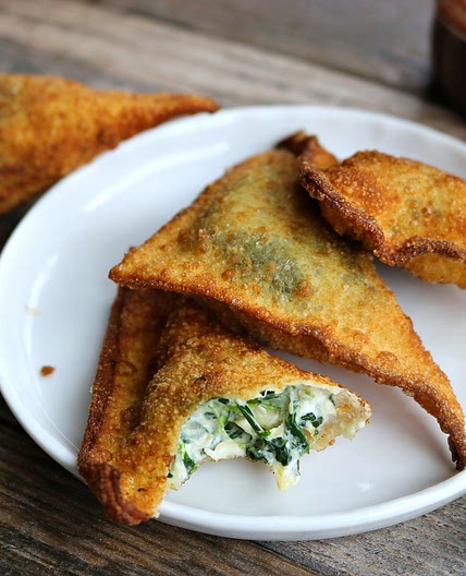 Spinach and Artichoke Fried Wontons