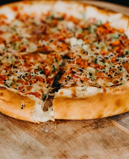 Pizza com borda recheada