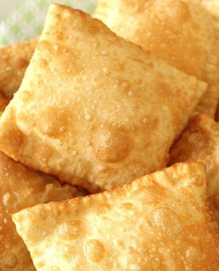 Massa pastel de feira com apenas 3 ingredientes