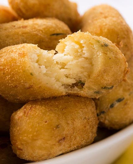 Bolinho de bacalhau na airfryer