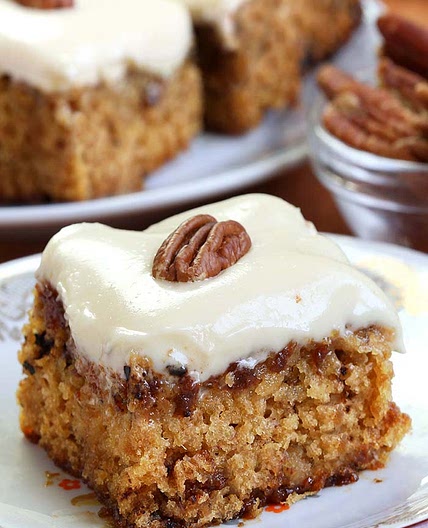 Pineapple Pecan Cake