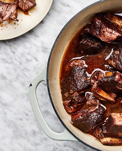 Red Wine-Braised Short Ribs