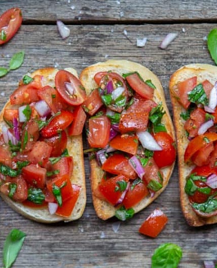 Classic Tomato and Basil Bruschetta Recipe