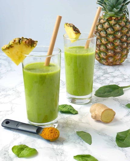 Pineapple Turmeric Anti-Inflammatory Smoothie
