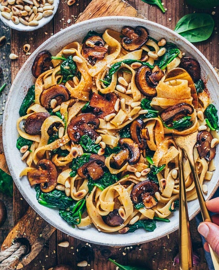 Vegan Mushroom Pasta with Spinach