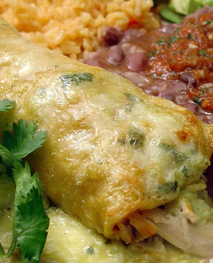 Skinny Sour Cream & Chicken Enchiladas