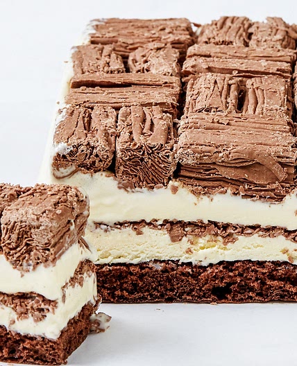 Flake ice-cream cake recipe