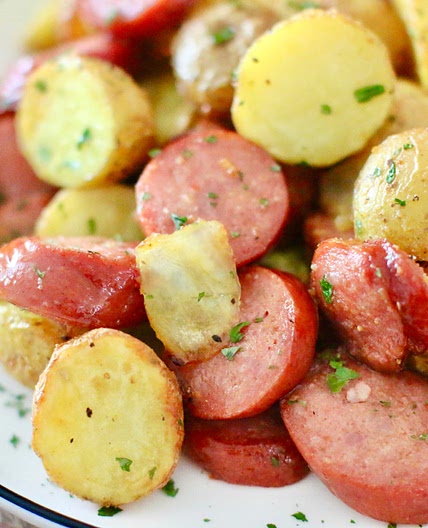 AIR FRYER POTATOES AND SAUSAGE MEAL