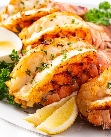 The Best Broiled Lobster Tail Recipe (Fast & Easy)