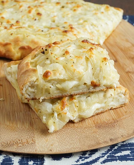 Fugazzeta (Argentinian Stuffed Pizza) - Tara's Multicultural Table