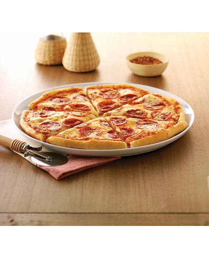 Easy Pepperoni Pizza