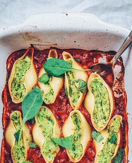 Stuffed Cauliflower and Spinach Pasta Shells