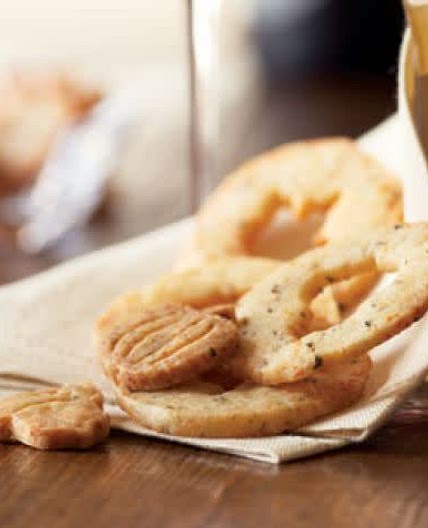 Rosemary-Parmesan Icebox Cracker