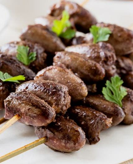 Espetinho de coração de frango