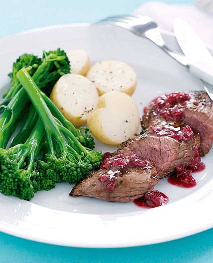 Seared kangaroo with raspberry glaze