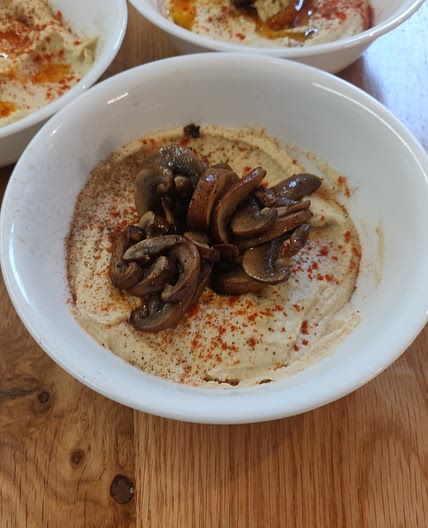 חומוס - מקס מלכיאל