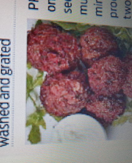 Beetroot falafels