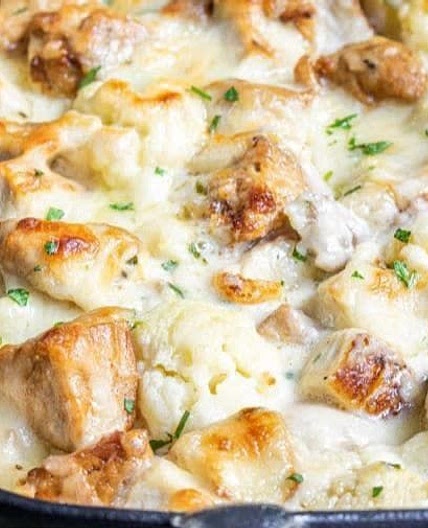 Keto Chicken Alfredo Casserole Recipe