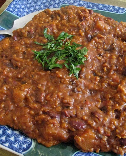 Osh Sovo: Bukharian Slow-Cooked Rice with Dried Fruit