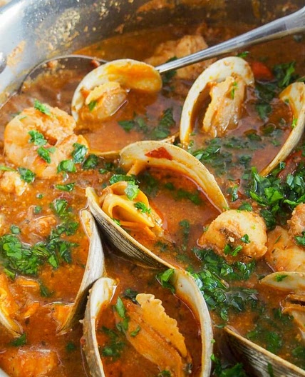 Romesco de peix (Catalan fish stew)